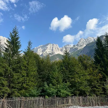 Bujtina Aroma E Malit Valbona