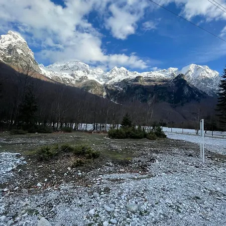 Bujtina Aroma E Malit Valbona