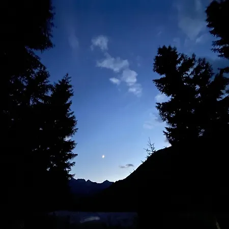 Bujtina Aroma E Malit Hotell Valbona