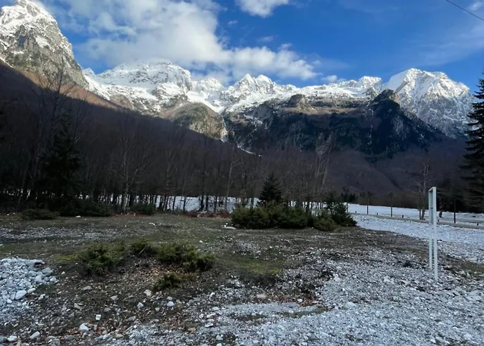 Bujtina Aroma E Malit ヴァルボナ